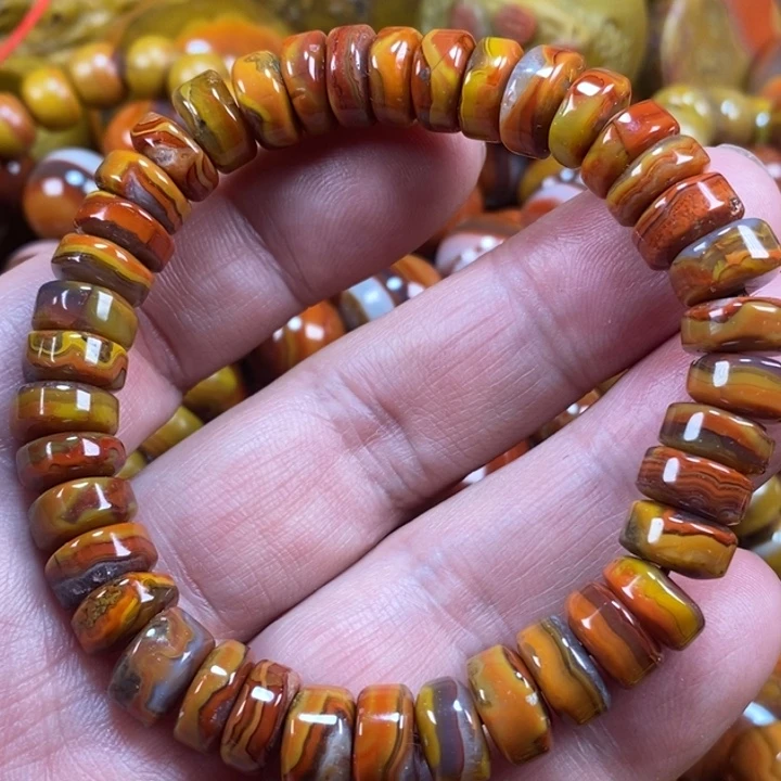 玛瑙/玉髓手串未镶嵌谨**行