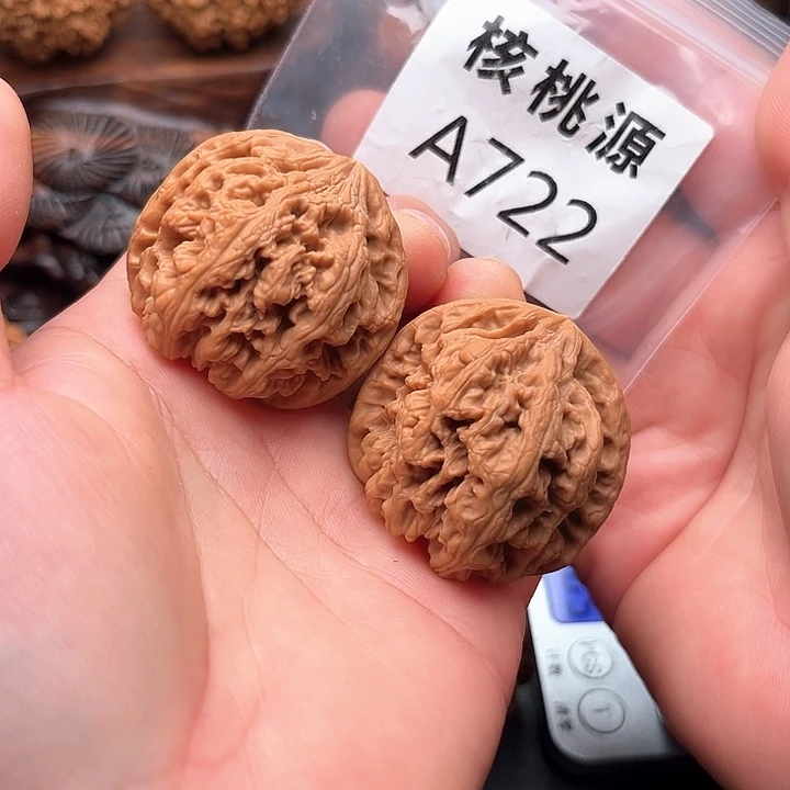 吊坠文玩核桃粗筋40