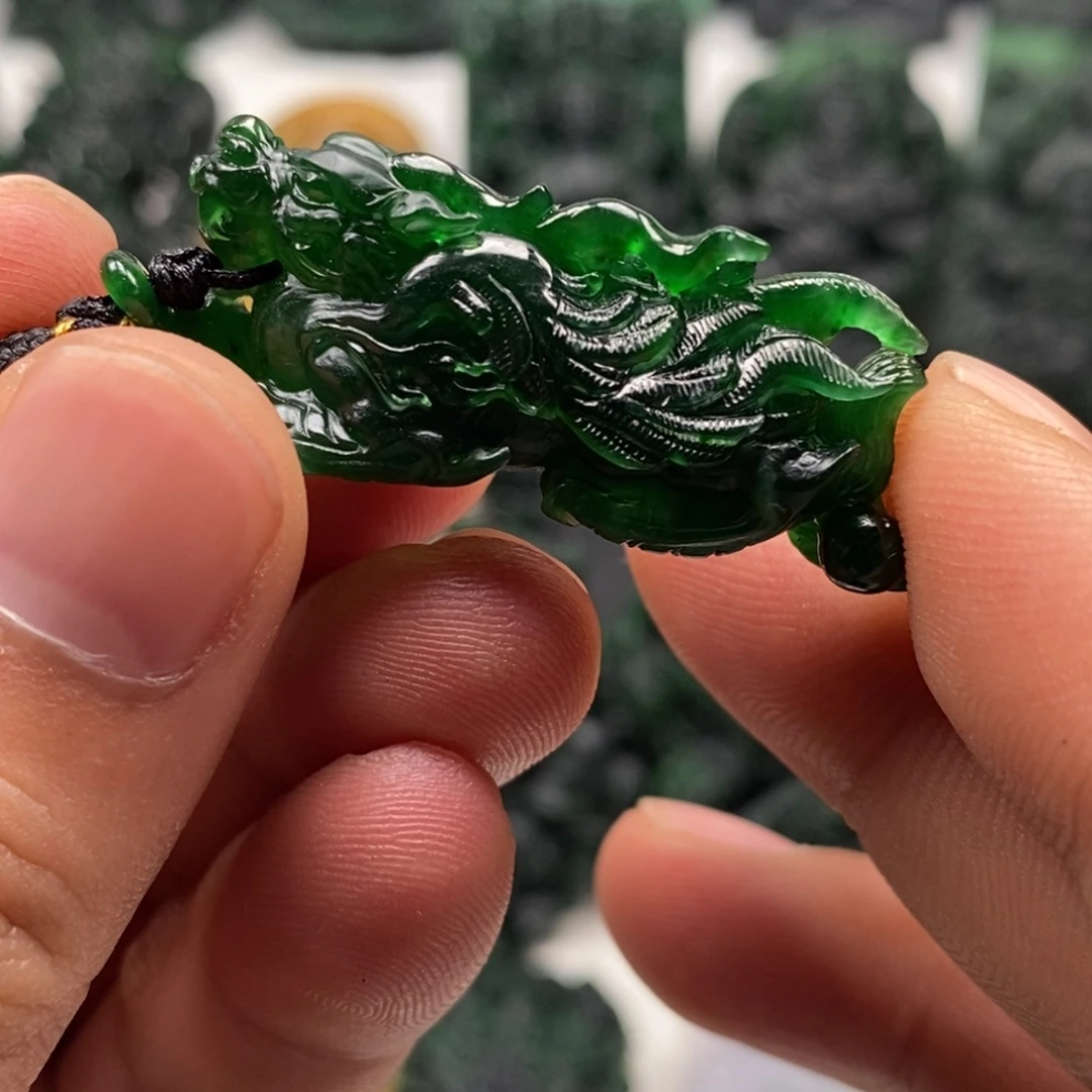 定制翡翠未镶嵌天然翡翠A货飞天貔貅