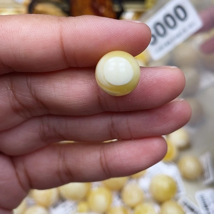 蜜蜡未镶嵌珠宝奇石粉12.9