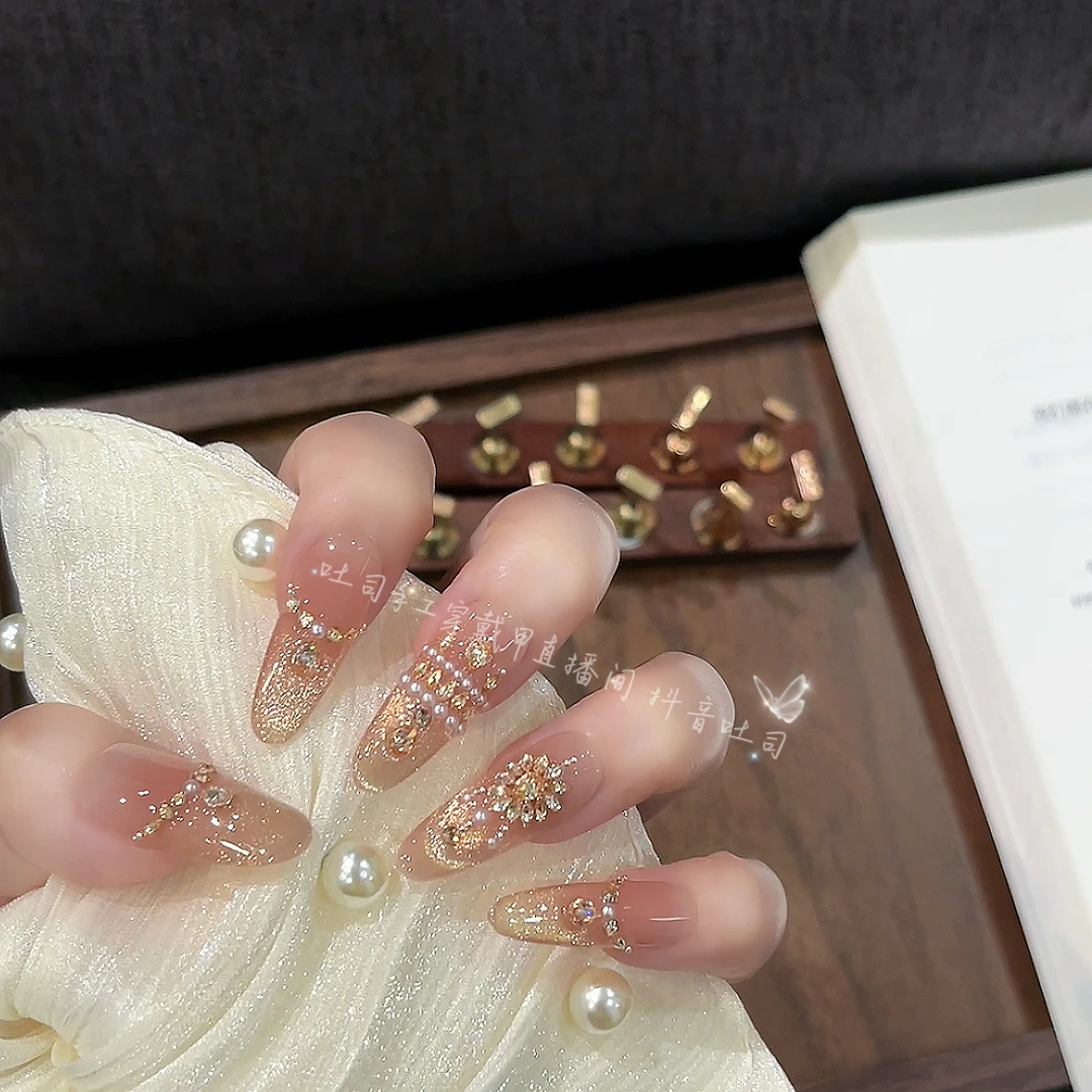 【为爱加冕】金色猫眼锆石城堡钻短款穿戴甲日常百搭气质温柔美甲