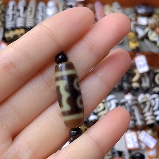 未镶嵌颈饰玛瑙/玉髓就**儿