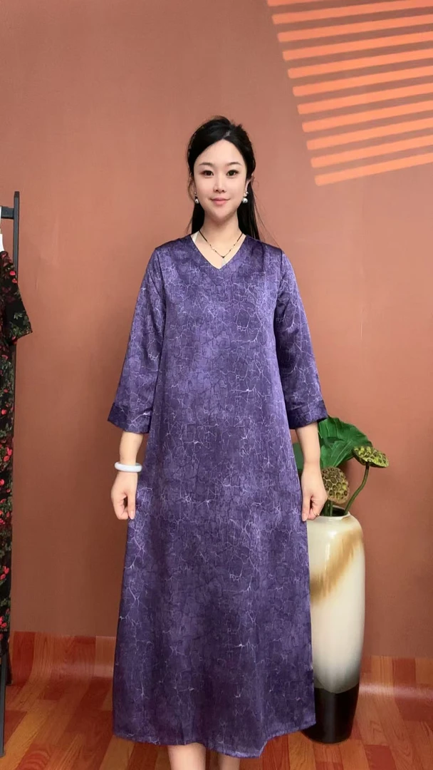 (13）时尚洋气气质遮肉显瘦气质中款连衣裙