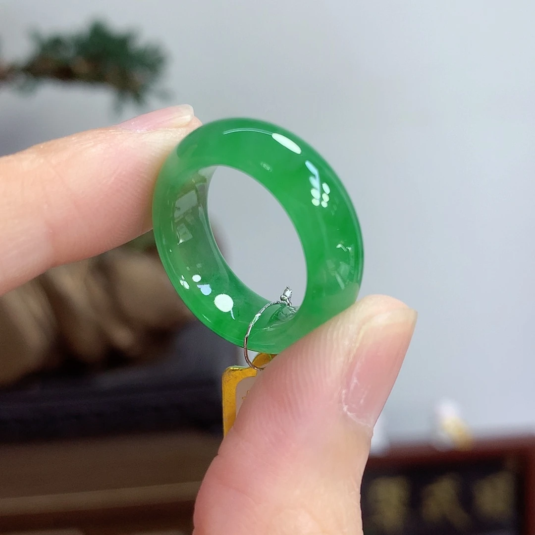 翡翠未镶嵌戒圈14-15号