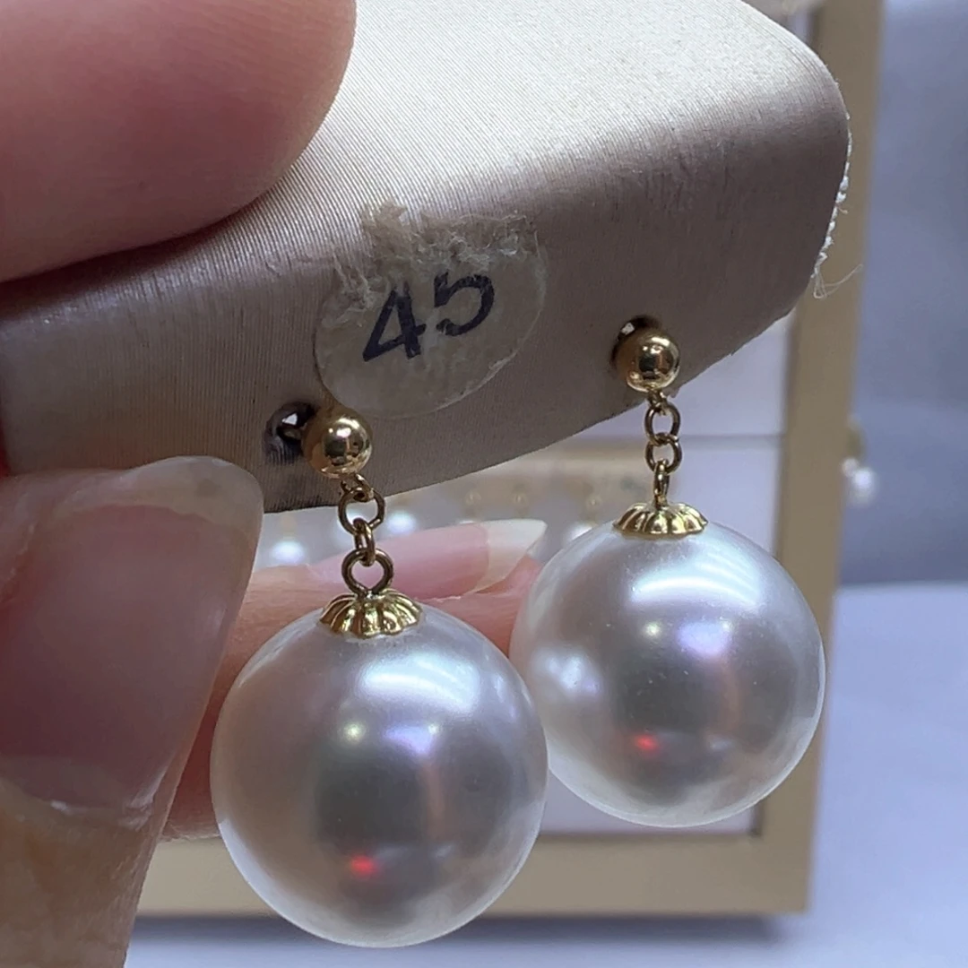 18K金镶嵌淡水珍珠耳饰