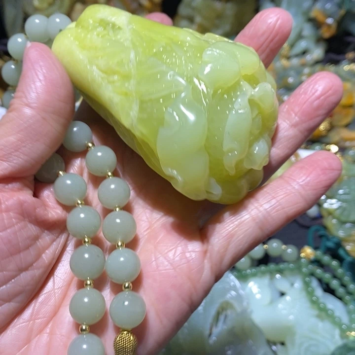 岫玉岫玉吊坠未镶嵌