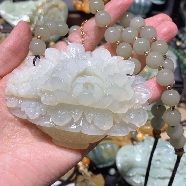 岫玉毛衣链未镶嵌