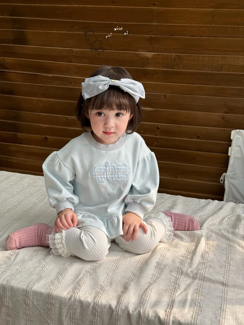 25秋奶小西甜美套装NXX56055