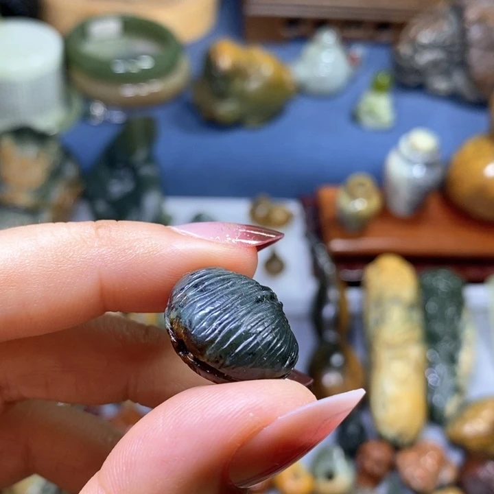 岫岩河磨玉（透闪石质玉）未镶嵌挂件