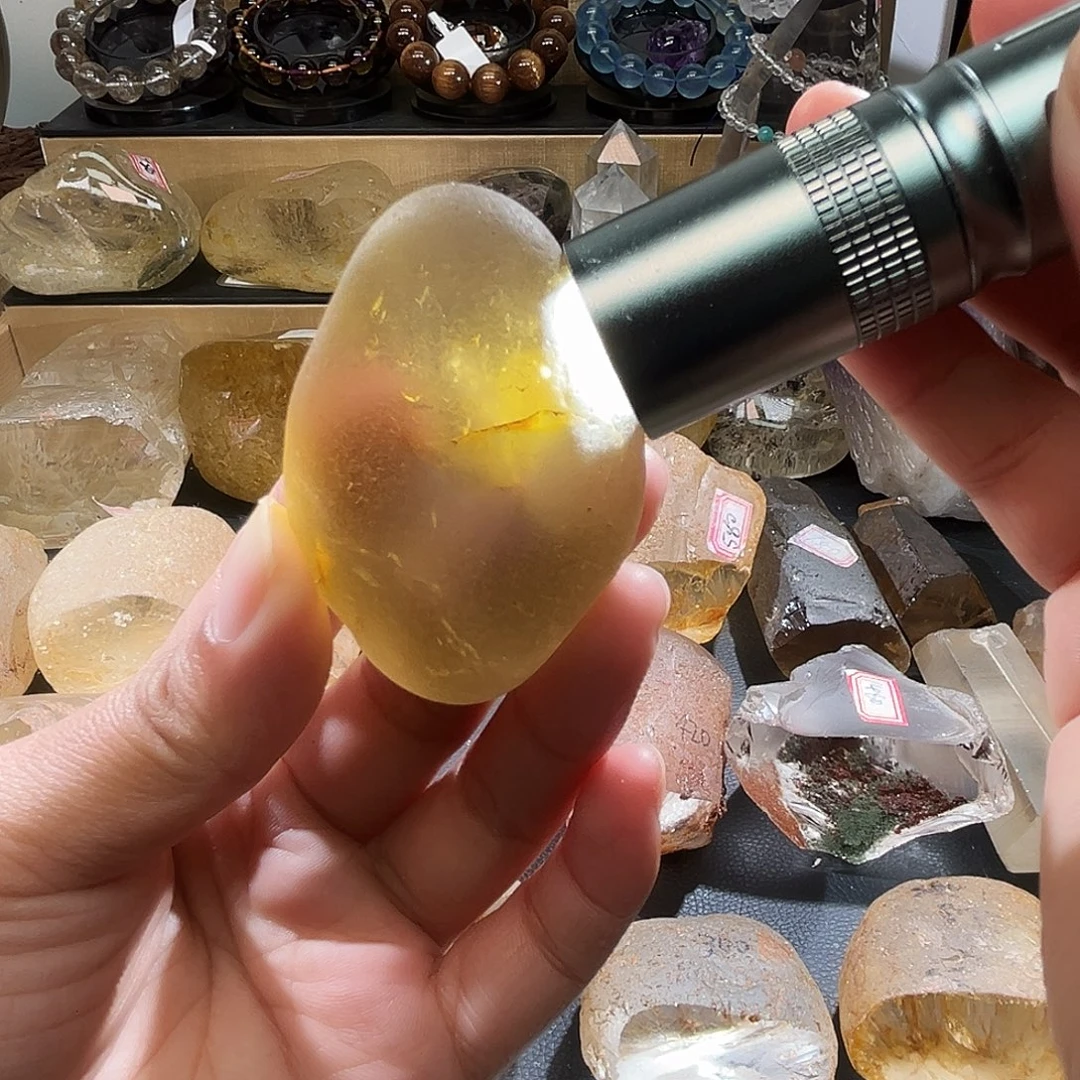 水晶手串未镶嵌天然