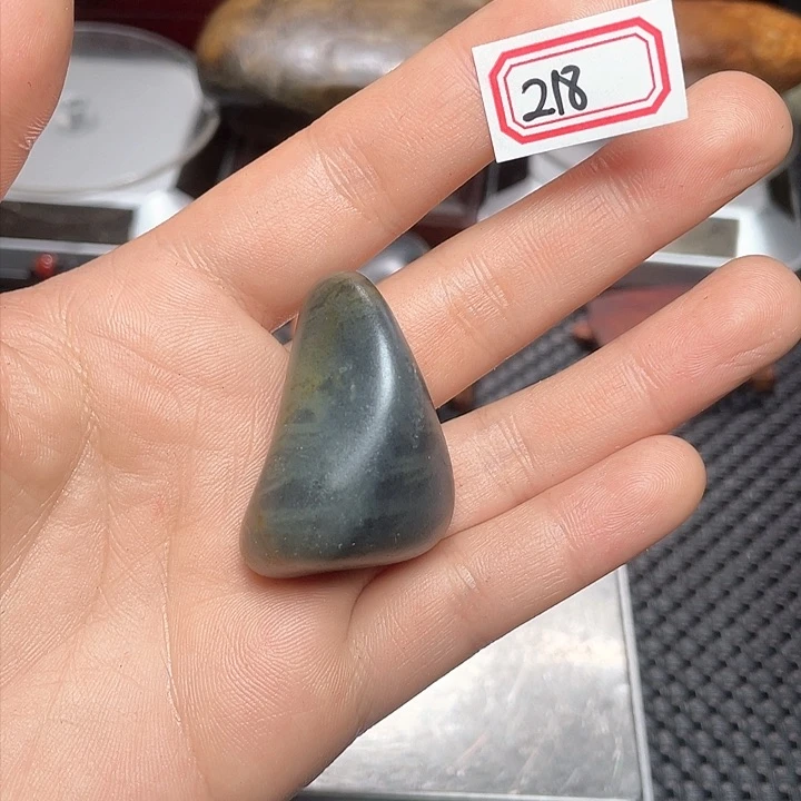 未镶嵌和田玉挂件218