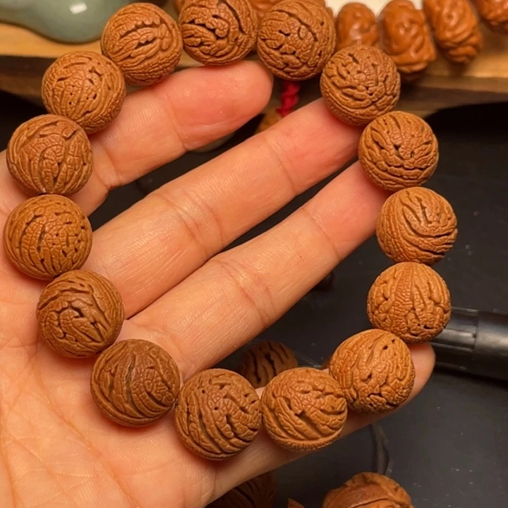 桃核手串龙纹桃核1