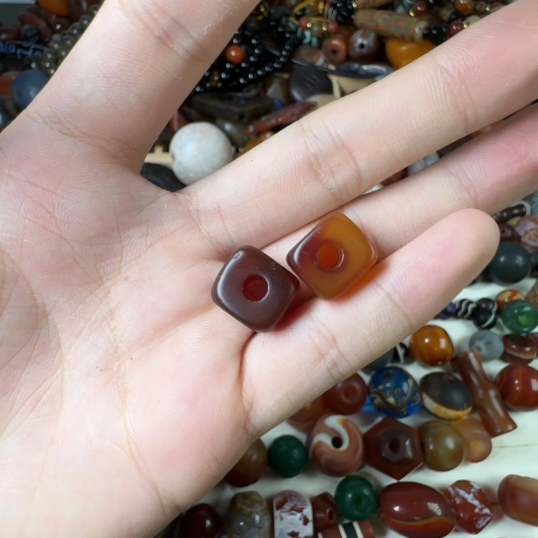 玛瑙/玉髓未镶嵌纯天然玛瑙珠子