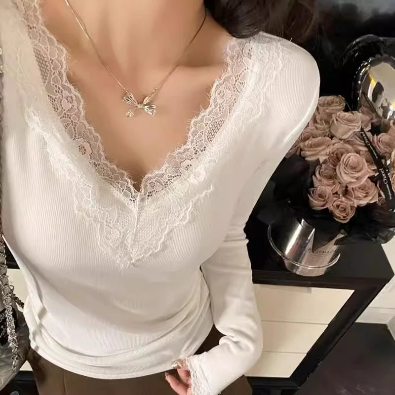 V领白色加绒蕾丝边打底衫女装内搭黑色上衣修身高级感磨毛保暖T恤