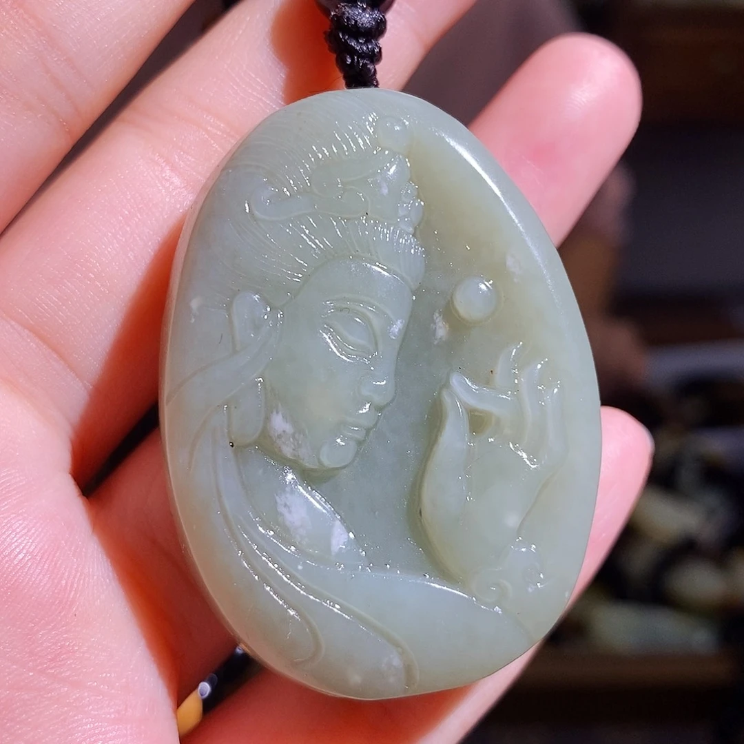 颈饰未镶嵌和田玉