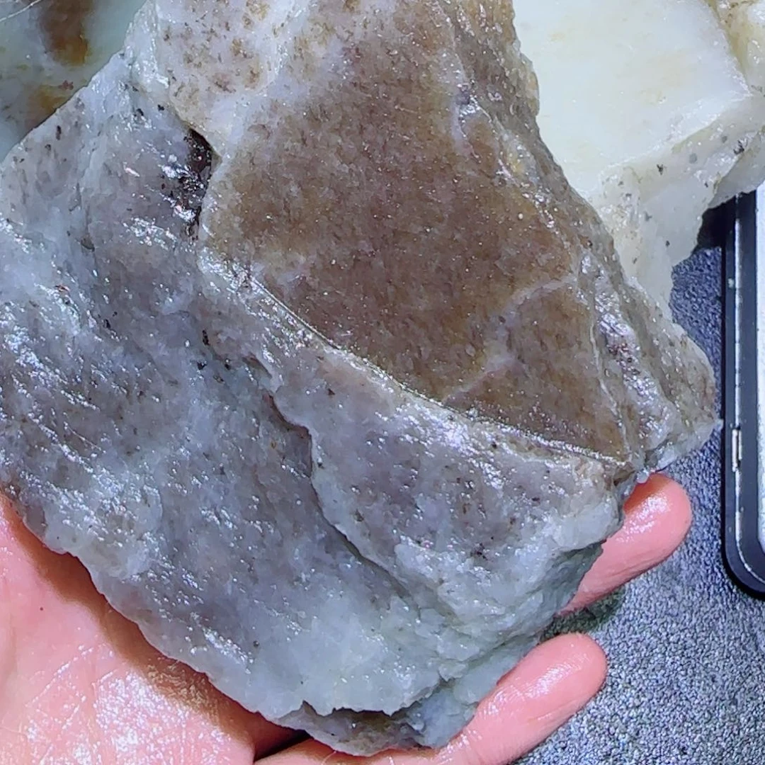 和田玉未镶嵌珠宝半成品