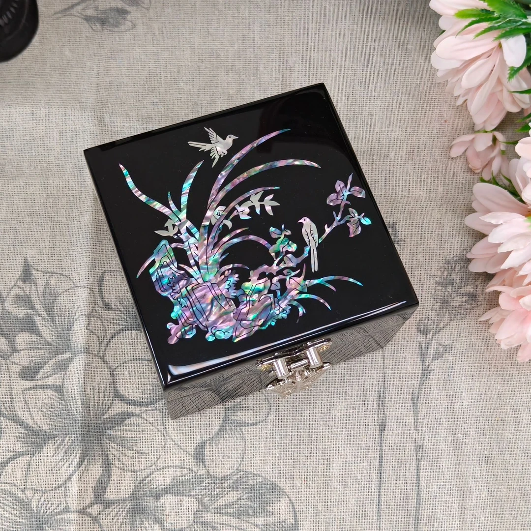 首饰盒/箱 螺钿镶嵌钢琴漆首饰盒螺钿满螺平遥推光漆器顺丰包邮