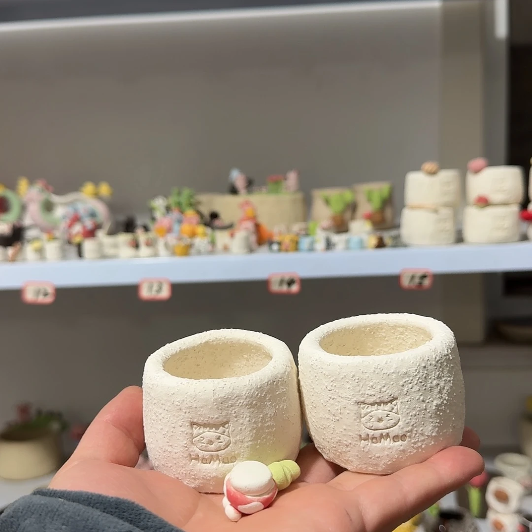 S****厂家直销手工花盆摆件