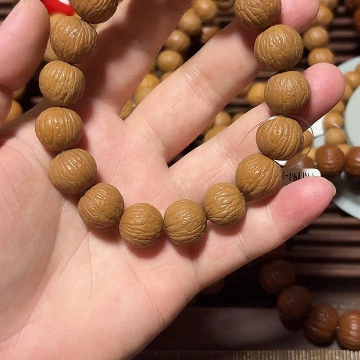 B***e核桃手串/手链凤羽三维