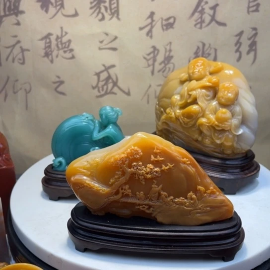 寿山石老把田黄小摆件