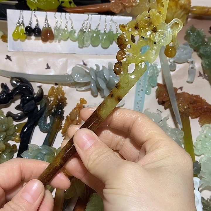 蛇纹石玉未镶嵌发簪