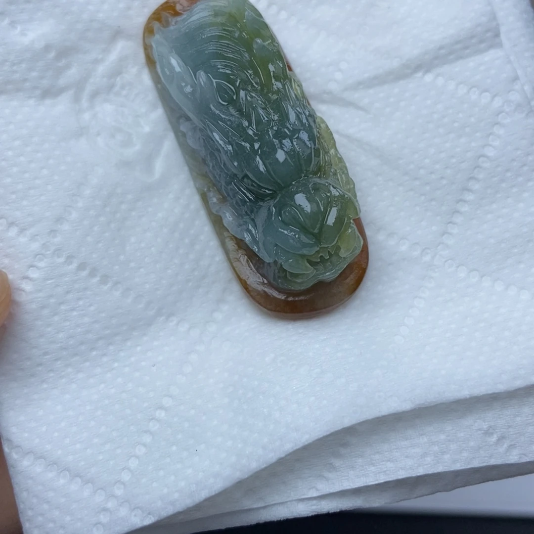 未镶嵌定制翡翠龙
