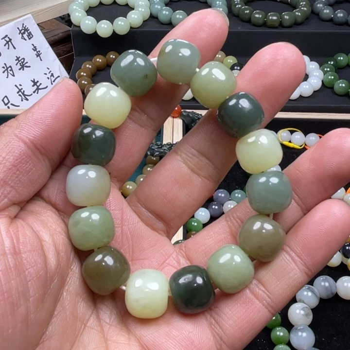 和田玉手串未镶嵌