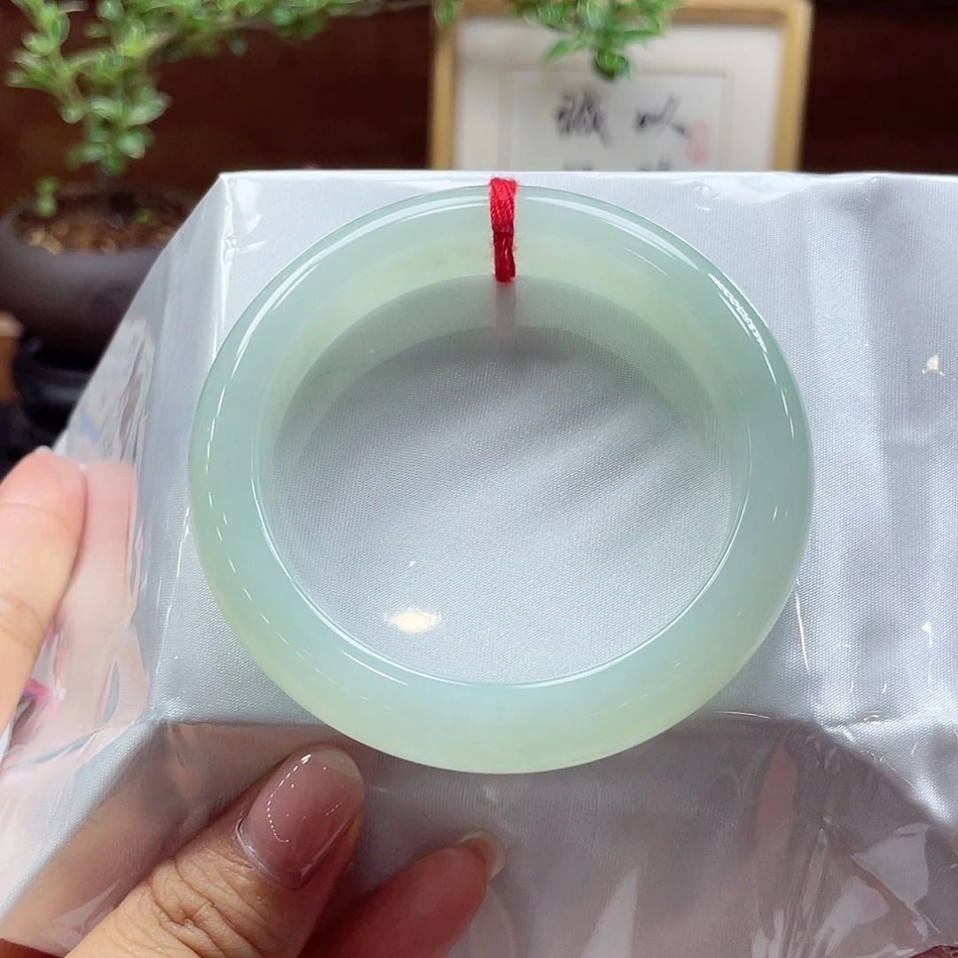 翡翠未镶嵌手镯35 号链接