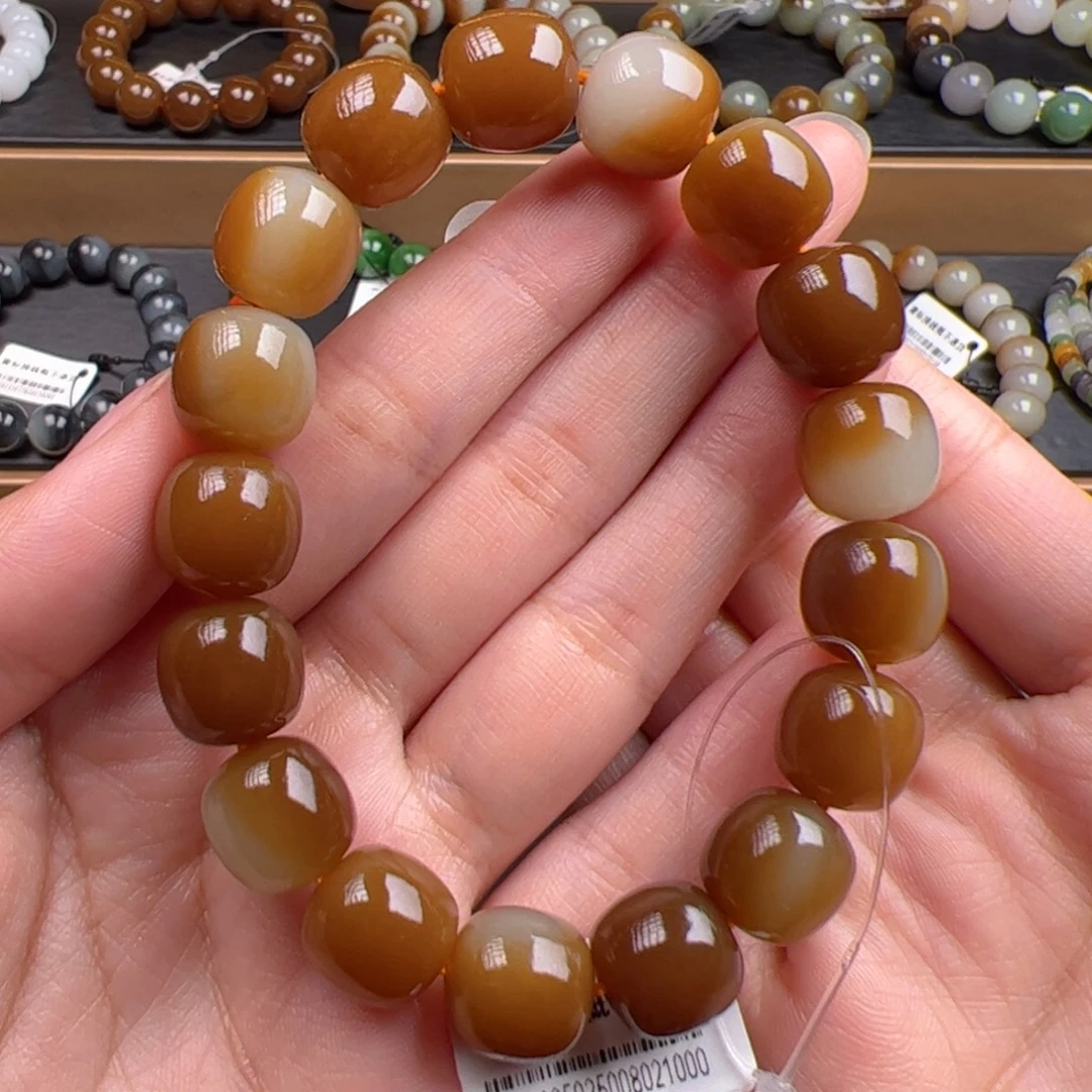 牛***相未镶嵌手链和田玉