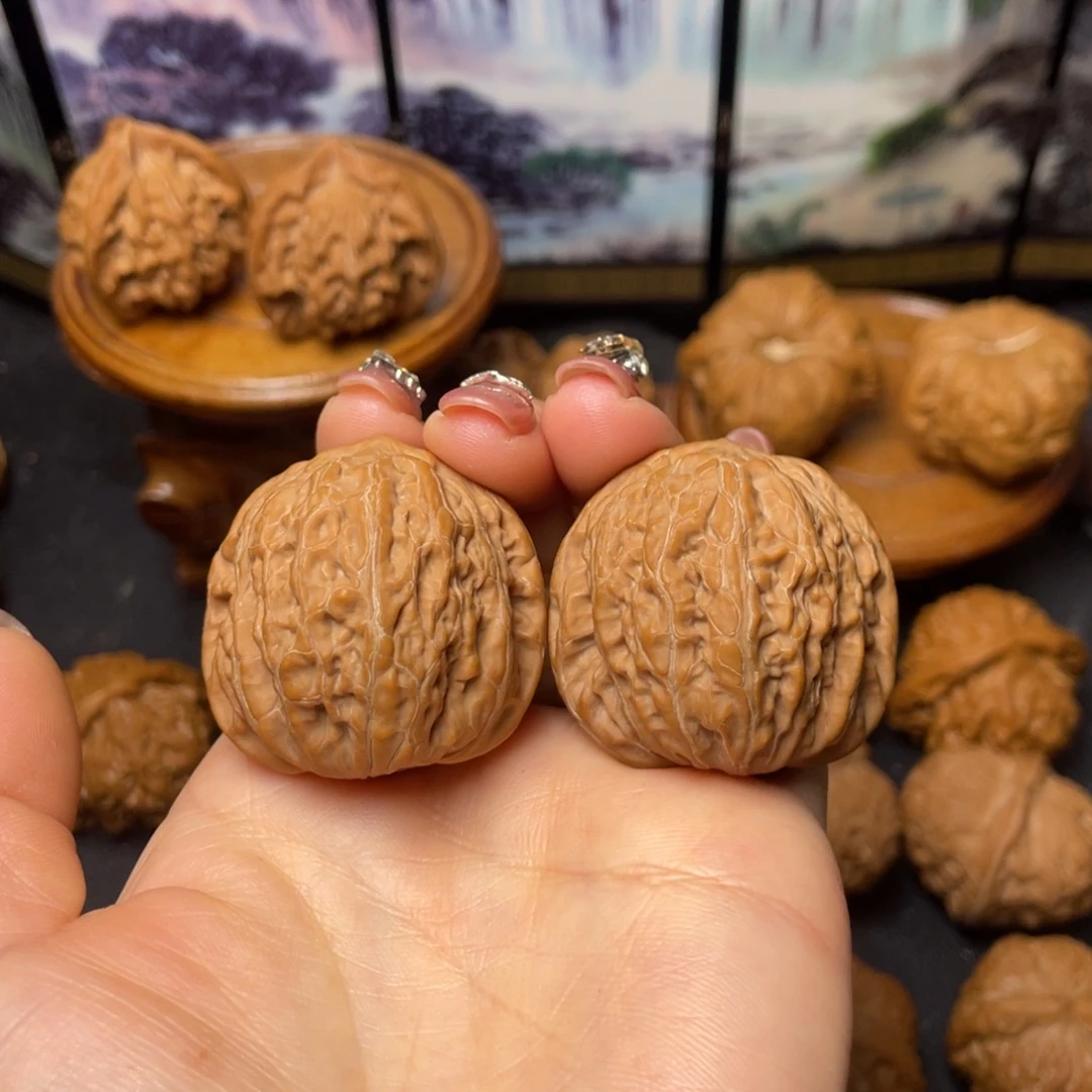 文玩核桃把件38全品铁锤