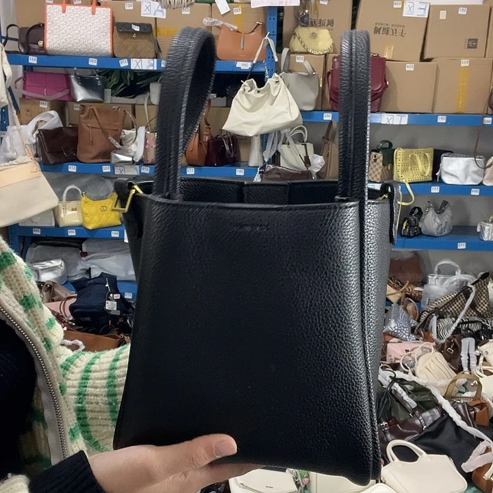 猪剖层皮革48健健康康平平安安