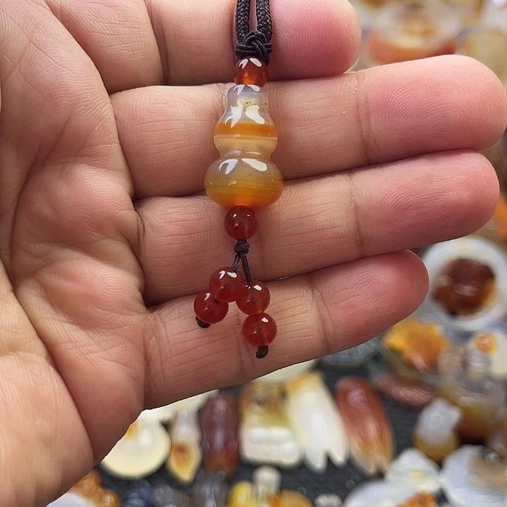 玛瑙/玉髓未镶嵌颈饰