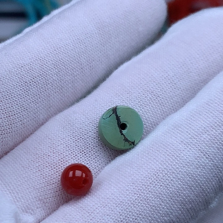 南红玛瑙未镶嵌珠宝奇石