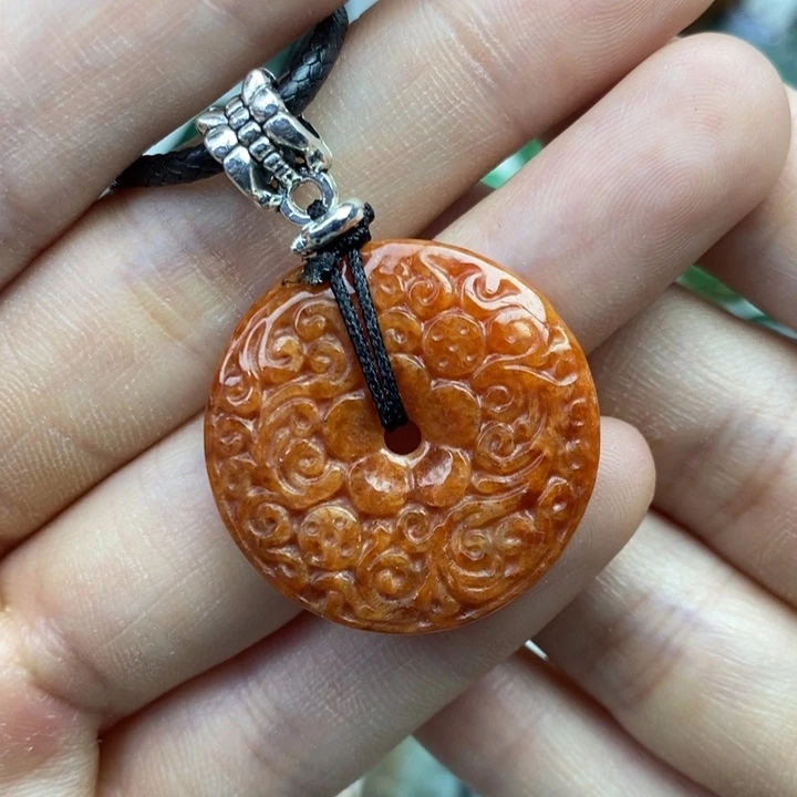 颈饰未镶嵌翡翠吊坠