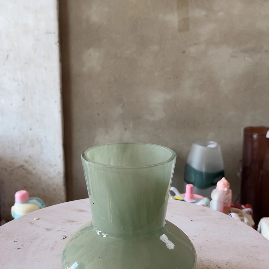 弘扬琉璃花器微瑕高度15