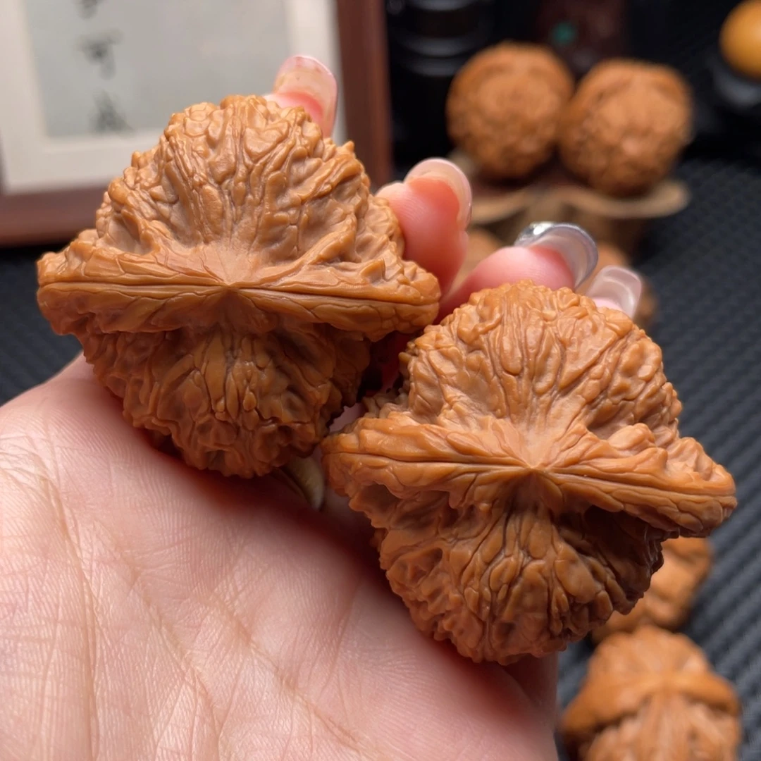 把件文玩核桃球疆