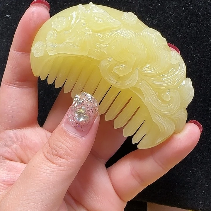 蜜蜡珠宝奇石未镶嵌