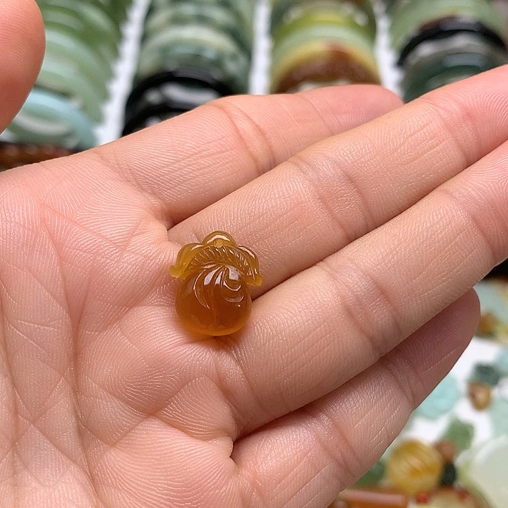 蛇纹石玉未镶嵌挂件❤️***