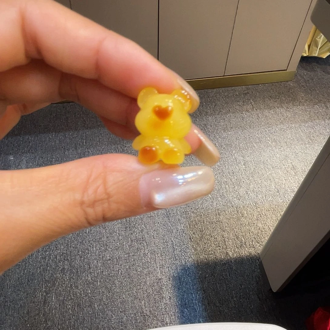 未镶嵌琥珀珠宝奇石蜜蜡小熊