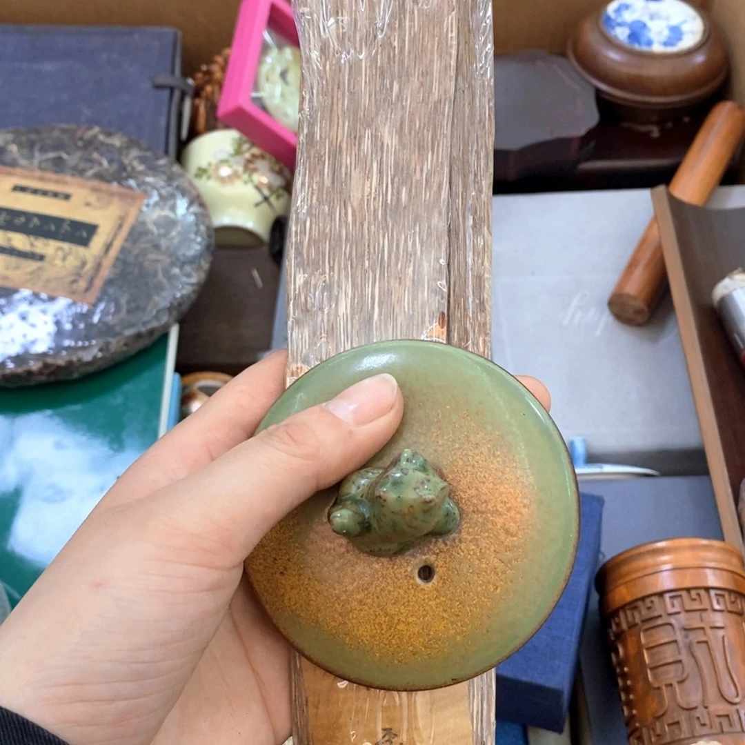 瓷片并不会哈哈哈哈哈哈