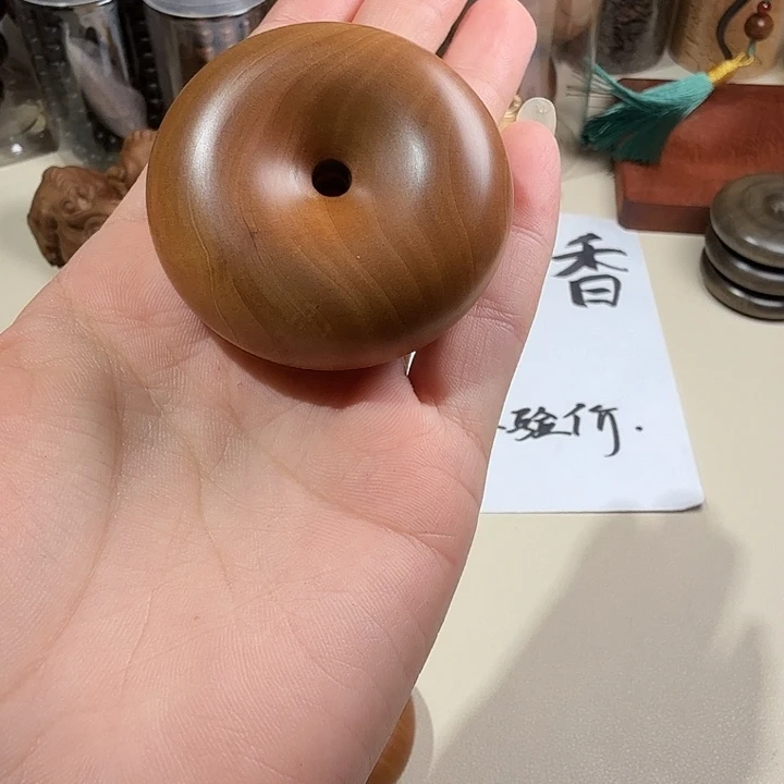 檀香木印度迈索尔老山檀香重工面包扣全品
