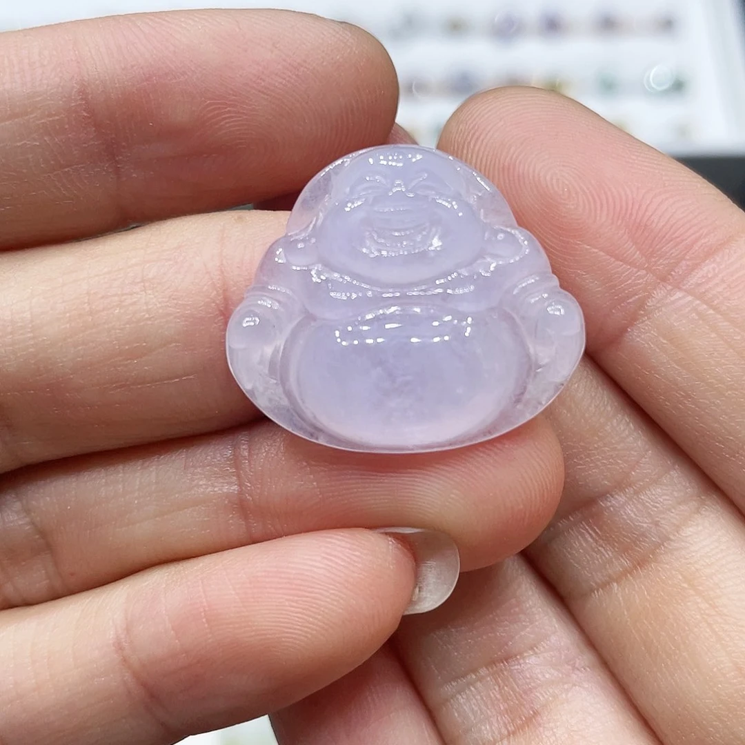 【闪购商品】翡翠未镶嵌吊坠(不含链)?