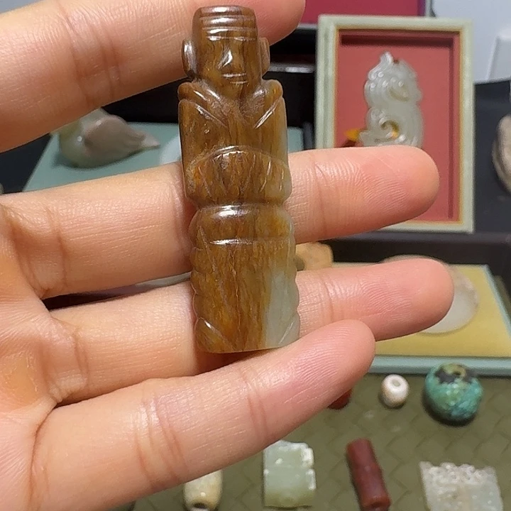 蔡***平和田玉未镶嵌颈饰