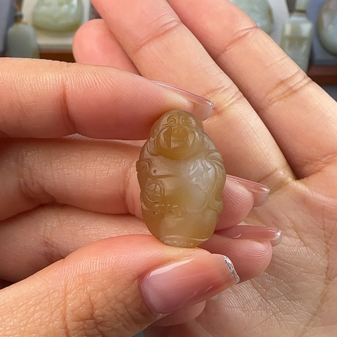 【闪购商品】定制和田玉笑口常开