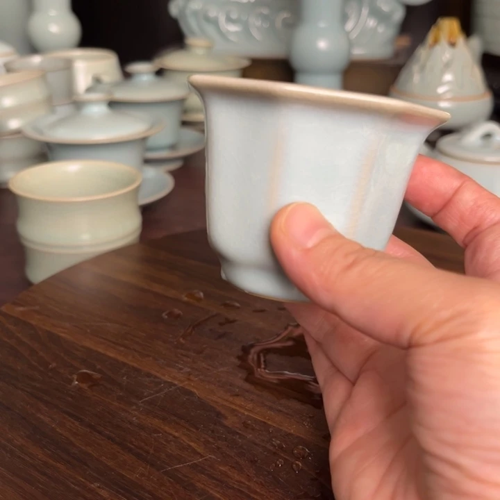 摆件天青八方杯kkkkkkkkkk