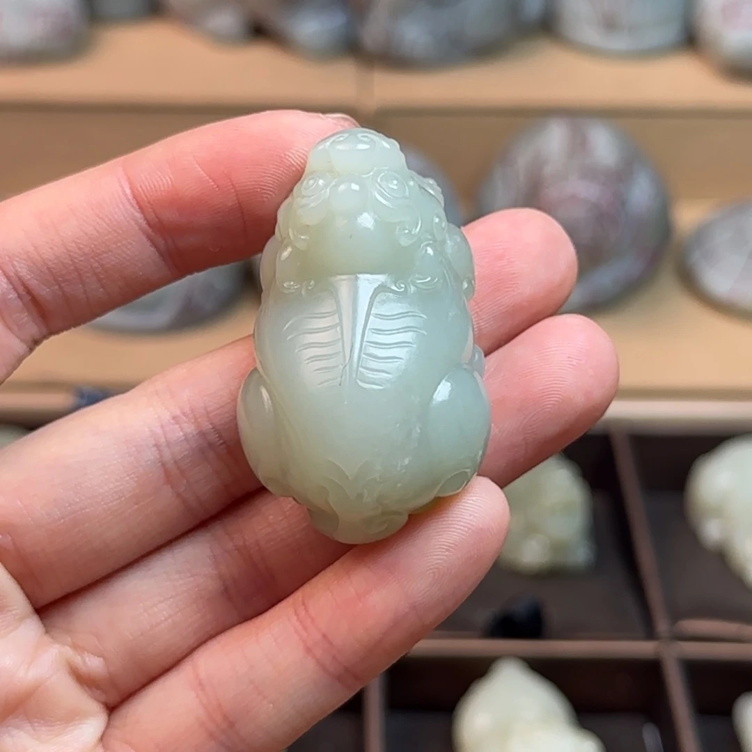 和田玉挂件未镶嵌