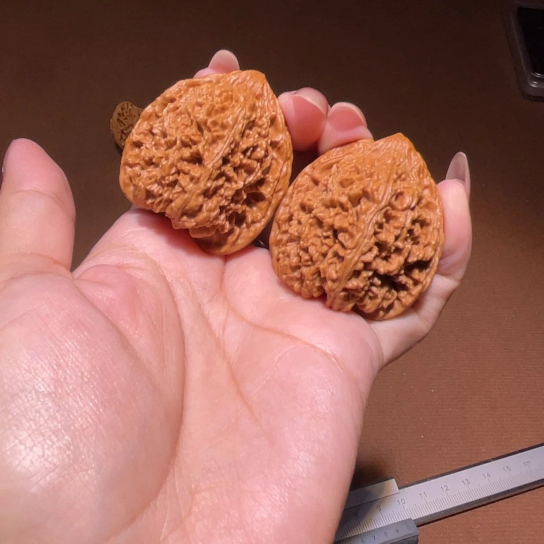 把件文玩核桃刘***.38满天星