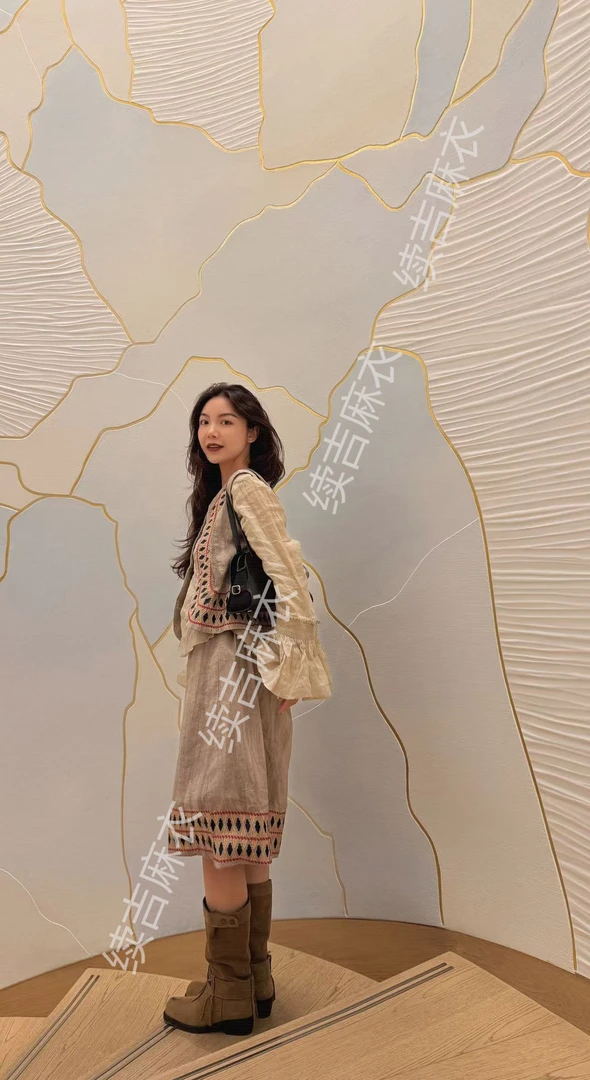 秋-续吉麻衣25-1383【朝飞暮卷】手工绣花国风无袖背心加半裙套装