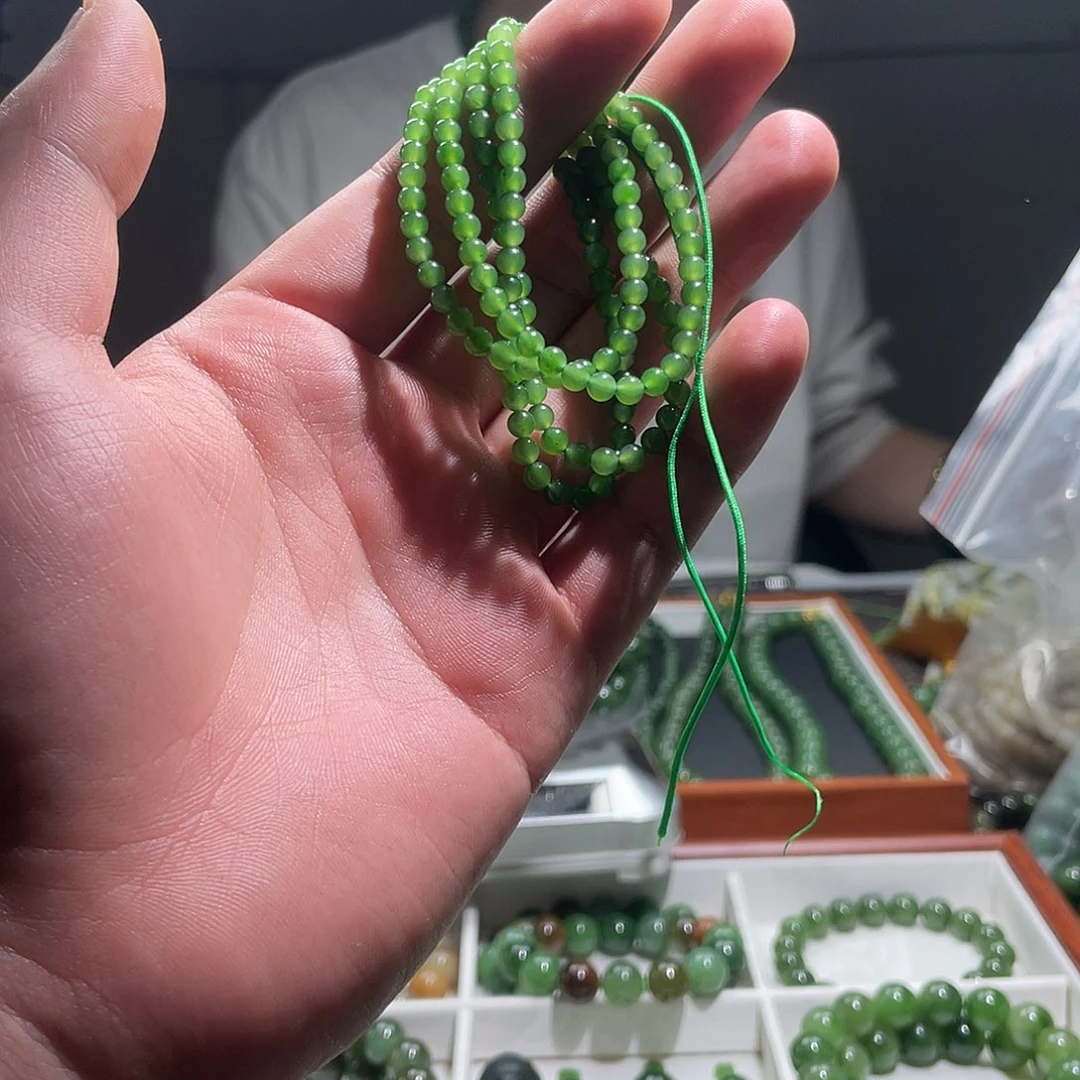 和田玉（碧玉）未镶嵌珠宝半成品