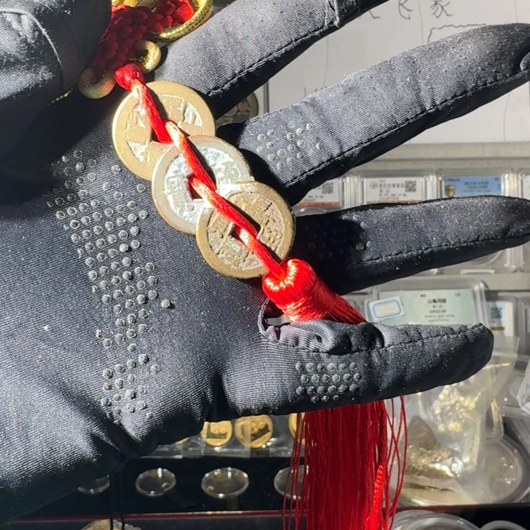 光***.大叶紫檀（黑酸枝木类）85 钱到家一个 小师妹MM121